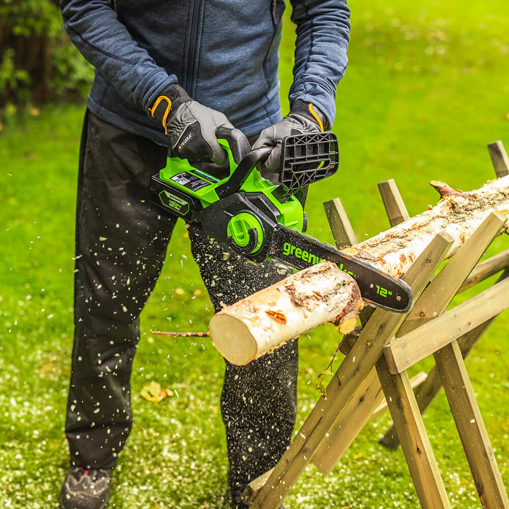 24V Chainsaw 30cm - 4Ah Battery