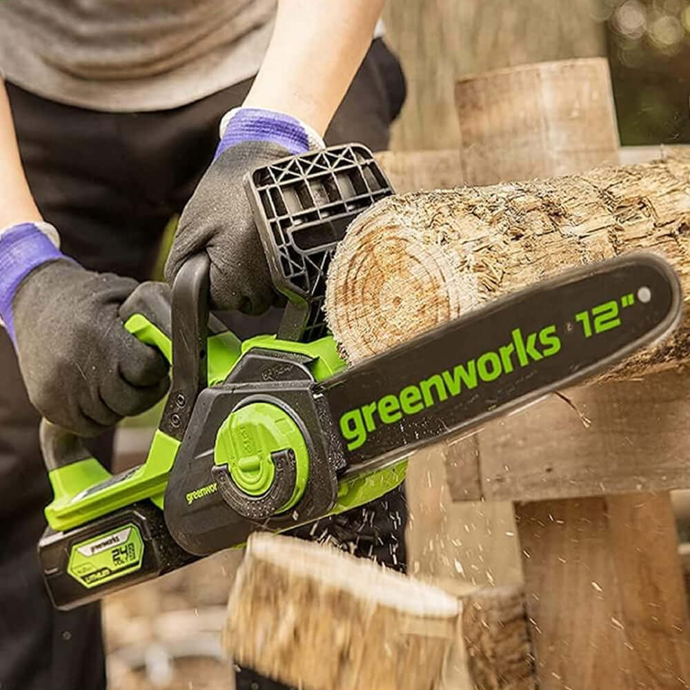 24V Chainsaw 30cm - 4Ah Battery