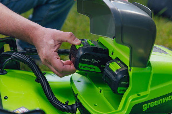 POWERALL 48V (24V x 2) Lawn Mower 46cm Self-Propelled Gen. II - 2x 4Ah Battery