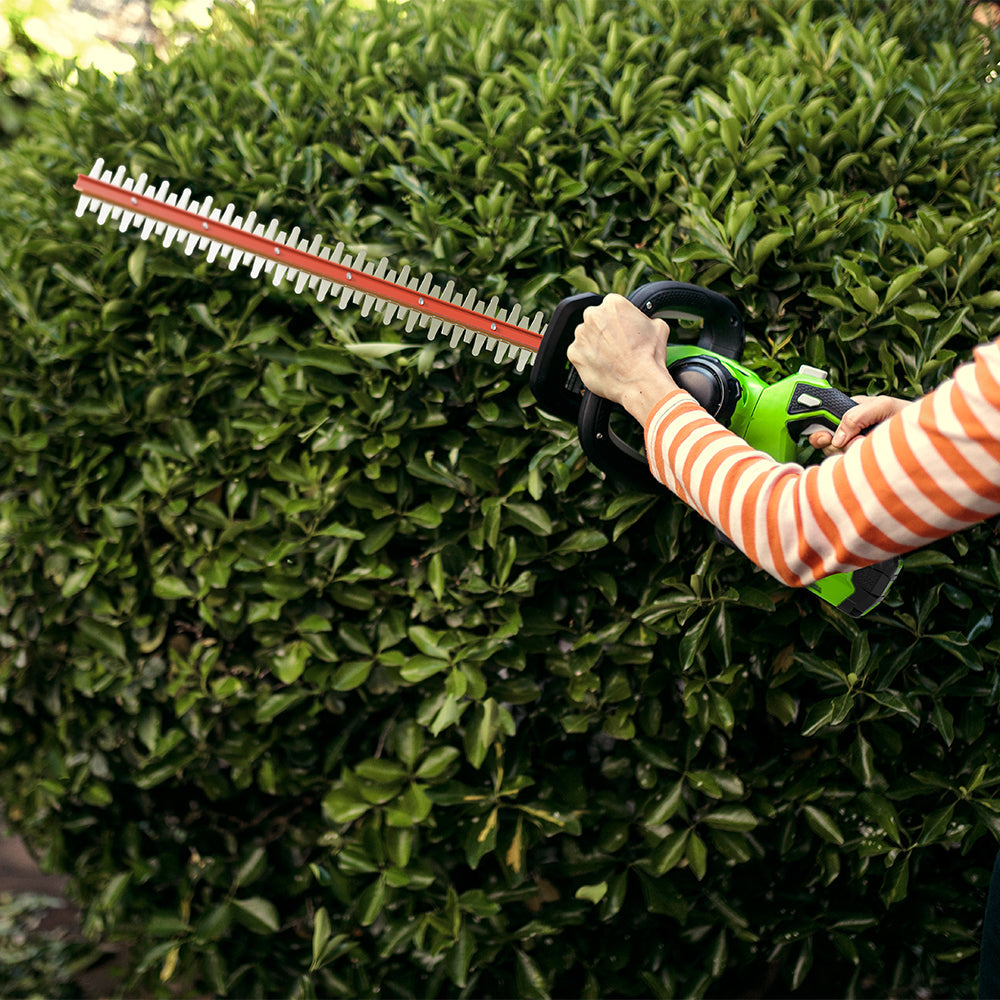 40V Hedge Trimmer 61cm - 2Ah Battery