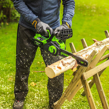 24V Chainsaw 30cm - 4Ah Battery