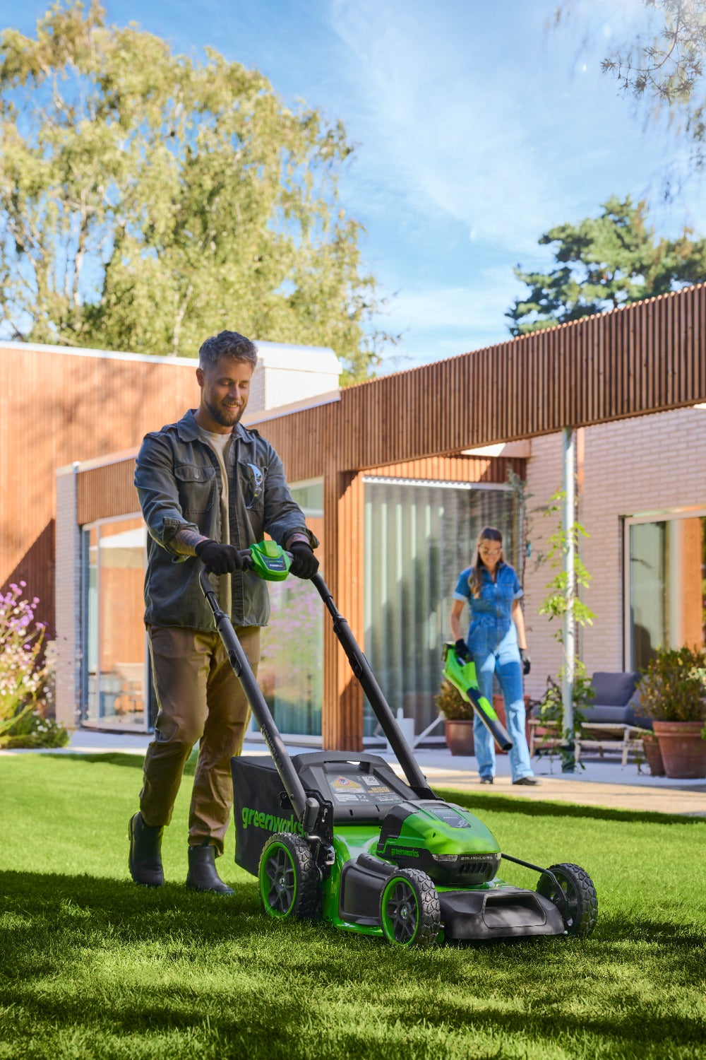 POWERALL 48V (24V x 2) Lawn Mower 46cm Self-Propelled Gen. II - 2x 4Ah Battery